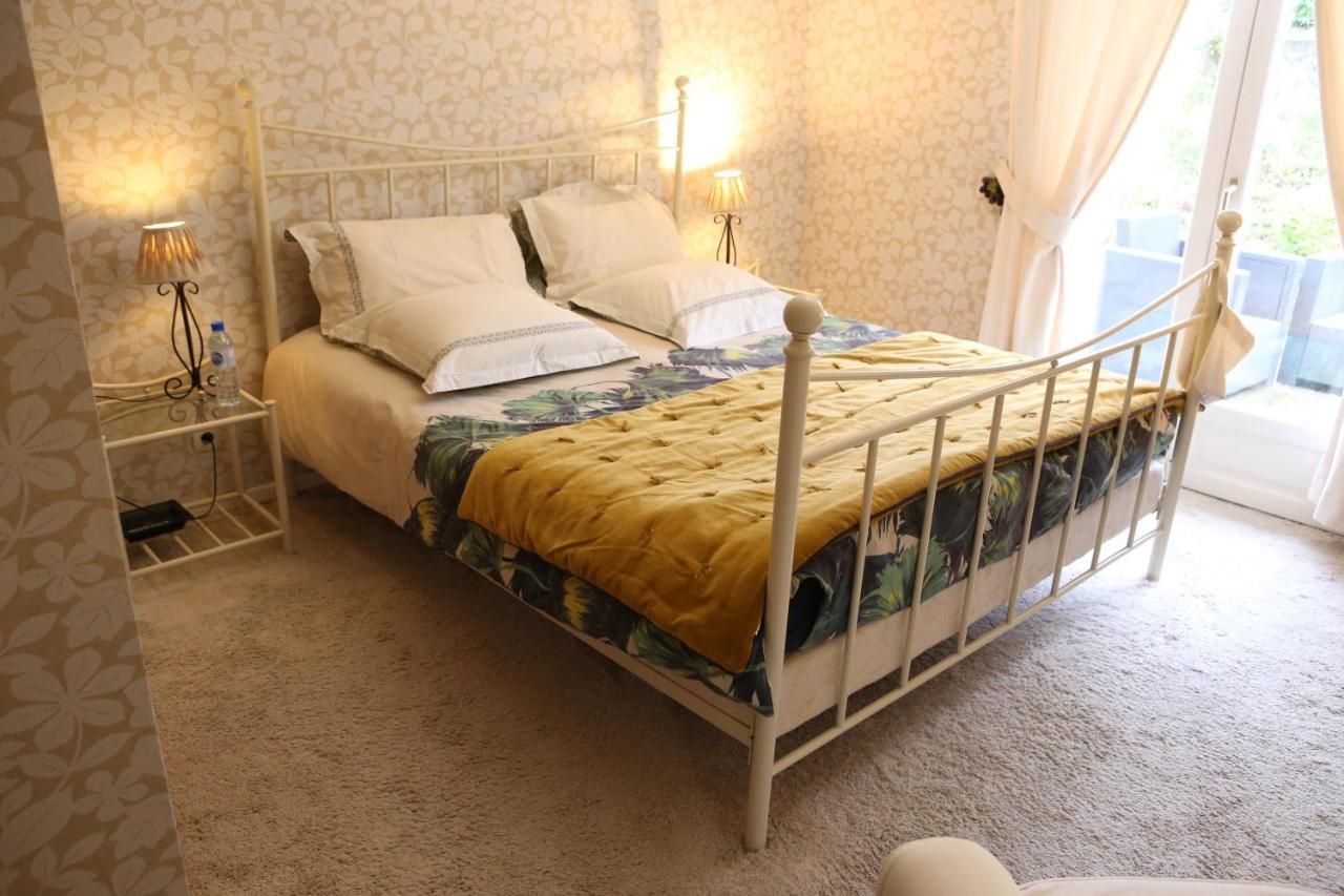 Au Coeur Des Vignes Bed & Breakfast Épernay Exterior foto